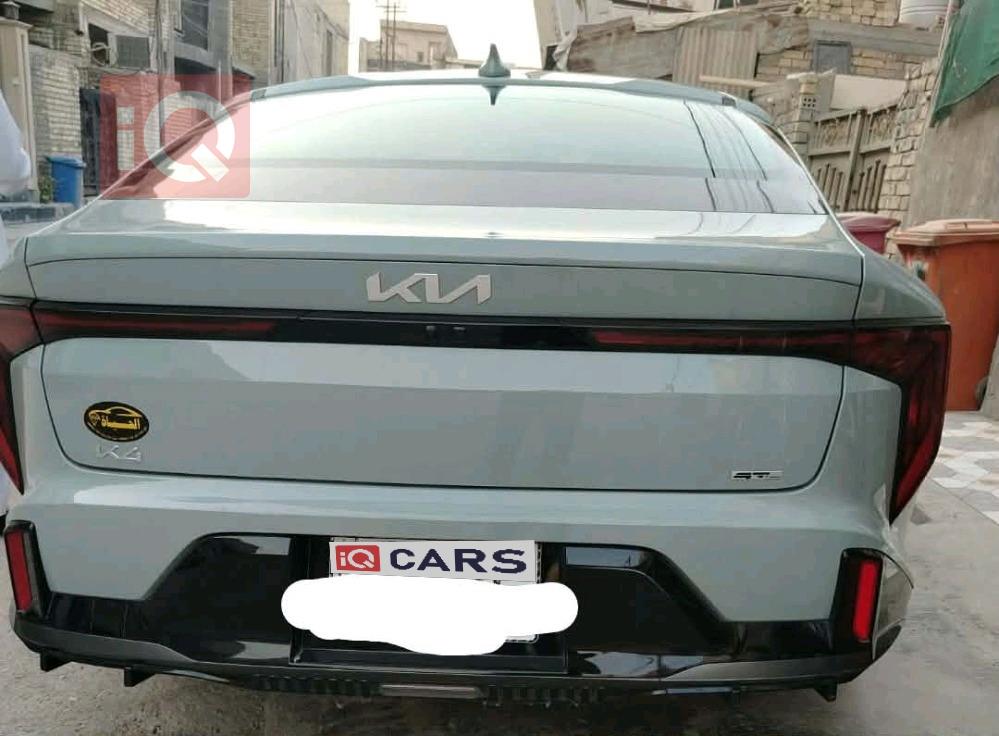 كيا K4